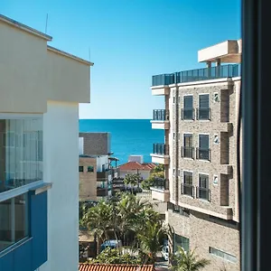 residencial-guas-azuis-2-sutes.santa-catarina-brasil.com/
