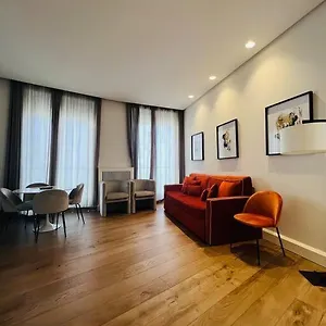 piazza-affari-apartment.italymilanhotels.net/